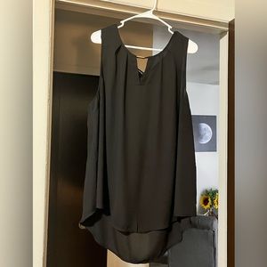 Torrid Black Tank with Keyhole/Gold bar